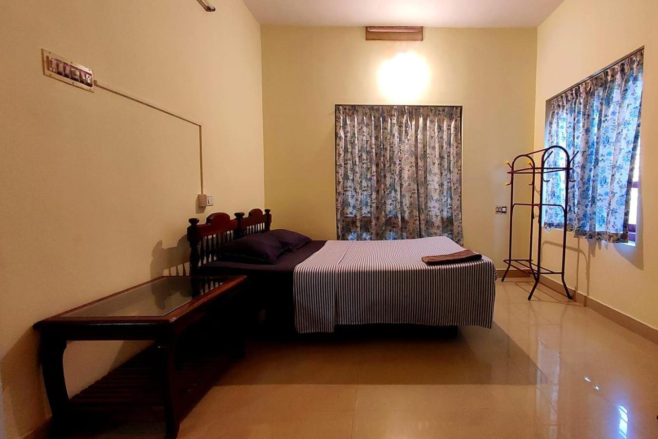 Happy Buddha Homestay Varkala Exterior foto